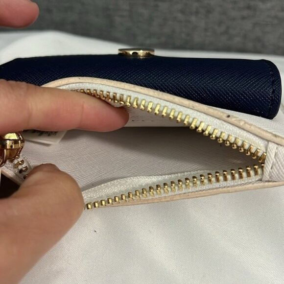 Red Crocodile Wallet - Picture 3 of 4